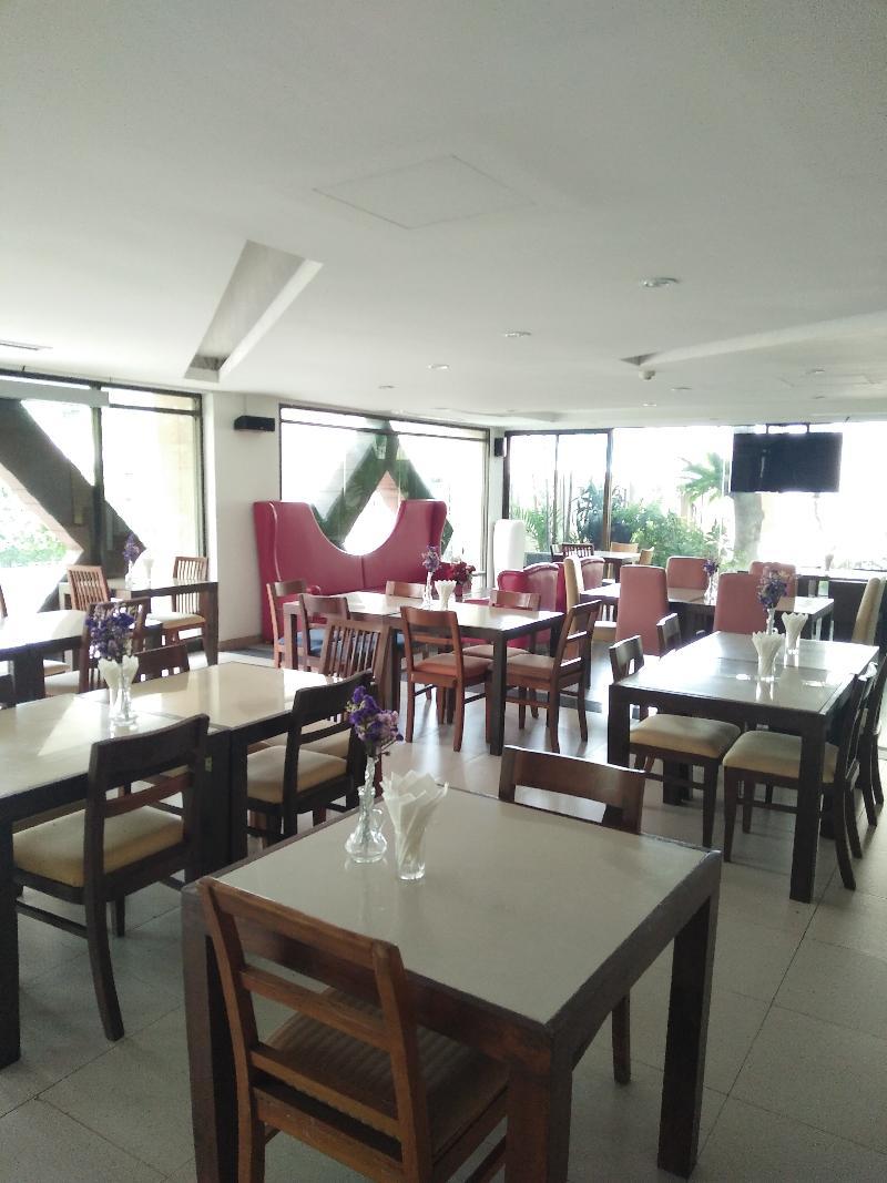 Lasalle Suites Hotel & Residence Bangkok Exterior photo